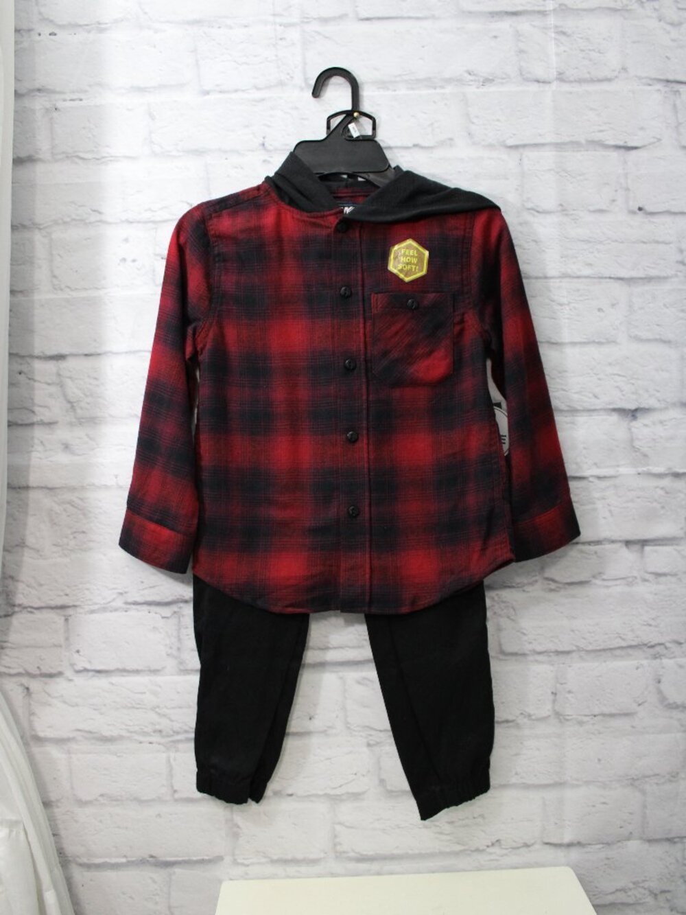 Tony Hawk Boy's Medium 5/6 Red Black Plaid Lightweight Casual Fall Outfit